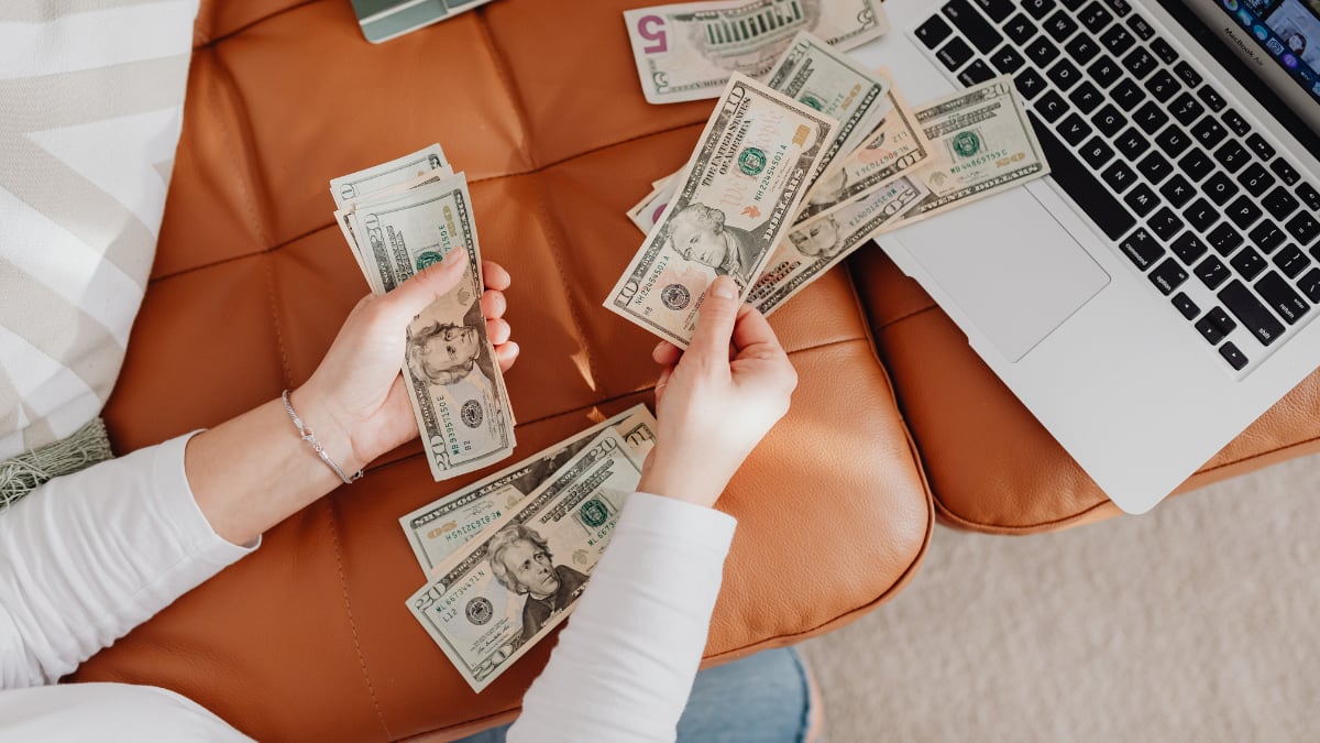 Precio del dólar hoy 24 de septiembre en Chihuahua: ¡Dólar se sacude!
